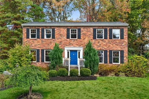 122 Rippling Brook Dr, Sewickley, PA 15143