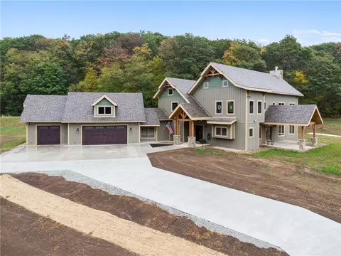 223 Deer Fern Dr, Somerset, PA 15501