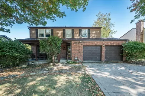 1005 Jeff Dr, South Park, PA 15129