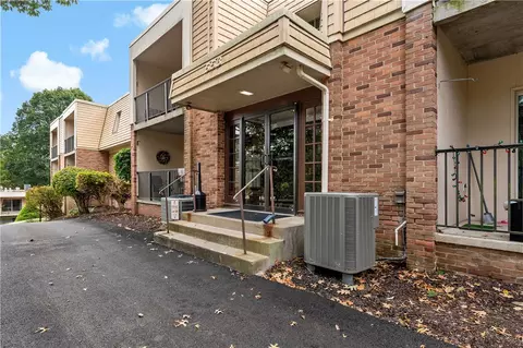 553 Sloop Rd #37, Pittsburgh, PA 15237