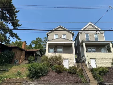 610 10th St, Pitcairn, PA 15140