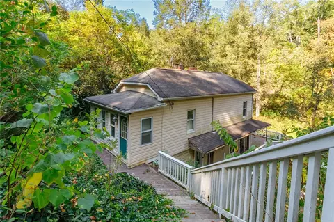 1669 Edgebrook Ave, Pittsburgh, PA 15226