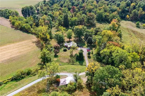 200 Heimann Rd, Latrobe, PA 15650
