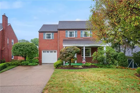 61 Hollow Haven Dr, Pittsburgh, PA 15236