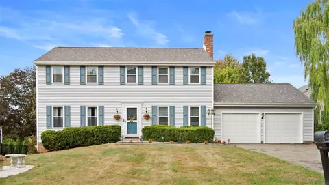 5096 Fountainwood Dr, Gibsonia, PA 15044