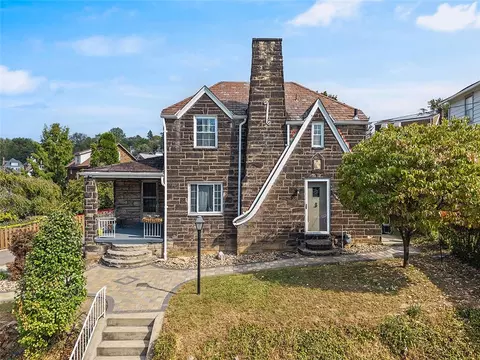 101 Avenue K, Pittsburgh, PA 15221