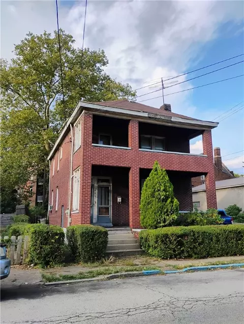 405 Center St, East Pittsburgh, PA 15112