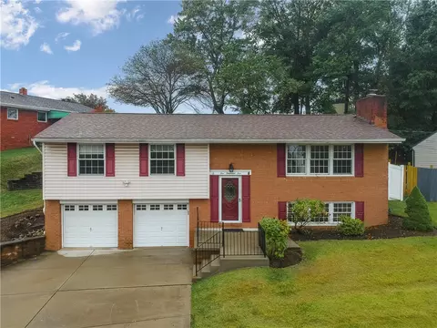 5005 Windover Dr, Pittsburgh, PA 15205