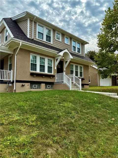 1500 Versailles Ave, Mckeesport, PA 15132