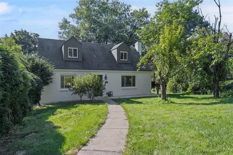 306 Dorseyville Rd, Pittsburgh, PA 15215