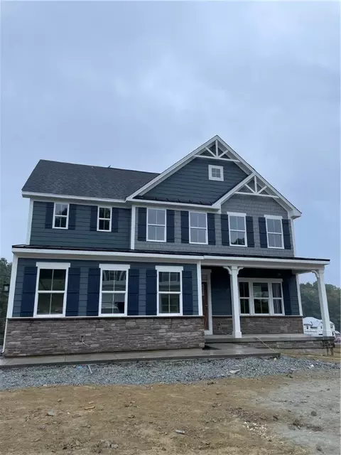 212 Harrowgate Ln, Canonsburg, PA 15317