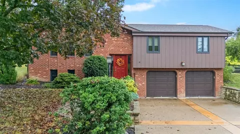 3708 Aurelia Dr, Allison Park, PA 15101