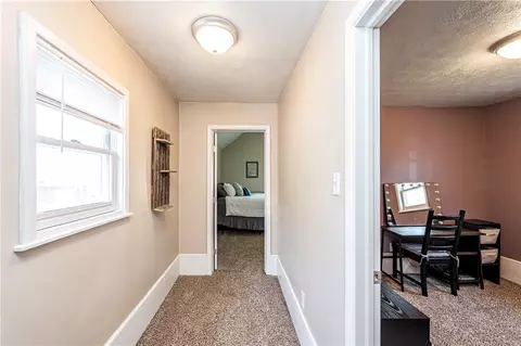 Entry Way - 64 Penn Ave, Irwin, PA 15642 photo 6 of 6