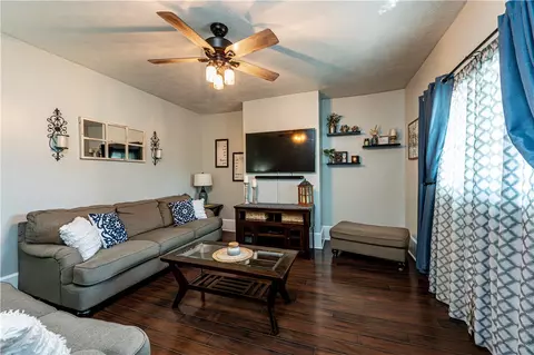Living - 64 Penn Ave, Irwin, PA 15642 photo 2 of 2
