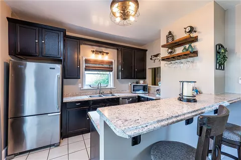 Kitchen - 64 Penn Ave, Irwin, PA 15642 photo 1 of 3