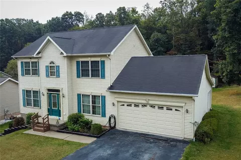 207 October Dr, Butler, PA 16002