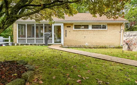 6407 Swan Dr, Verona, PA 15147