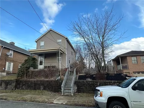 70 Castner Ave, Donora, PA 15033