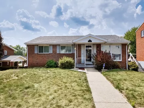1304 Chaplin St, Conway, PA 15027