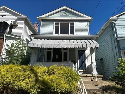 136 Maplewood Ave, Ambridge, PA 15003