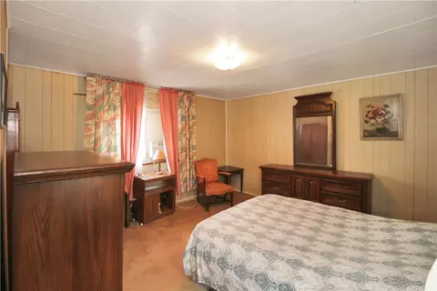 Bedroom - 1326 Wolfe Ave, Braddock, PA 15104 photo 6 of 7