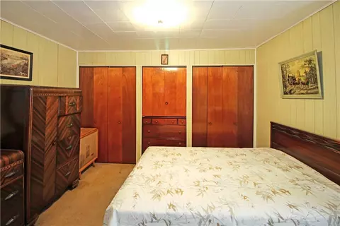 Bedroom - 1326 Wolfe Ave, Braddock, PA 15104 photo 3 of 7