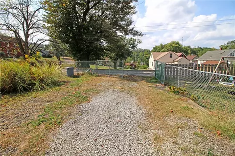 Exterior - 1326 Wolfe Ave, Braddock, PA 15104 photo 4 of 8
