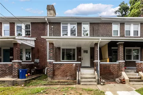 4325 Dakota St, Pittsburgh, PA 15213