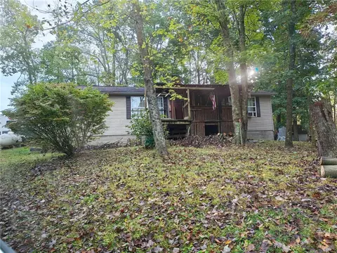 220 Whitmire Rd, West Sunbury, PA 16061