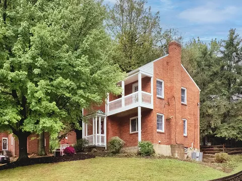287 Sleepy Hollow Rd, Pittsburgh, PA 15228