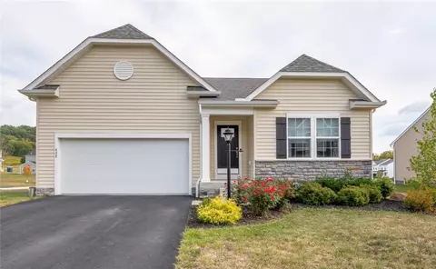 408 Frank St, Hunker, PA 15639
