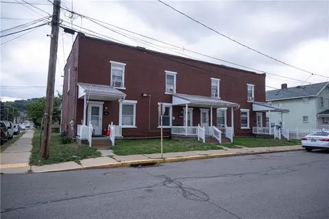 1026-1032 1st Ave, Coraopolis, PA 15108