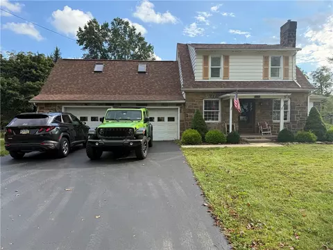 3674 State Route 208, New Wilmington, PA 16142