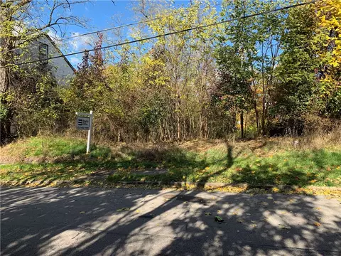 49 Almeda, Pittsburgh, PA 15207