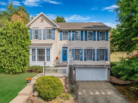 8015 Saddlewood Dr, Bridgeville, PA 15017