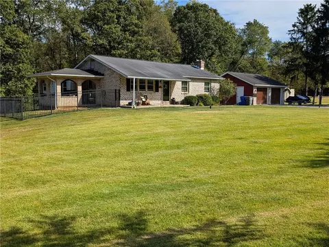 187 Mason Rd, Baden, PA 15005
