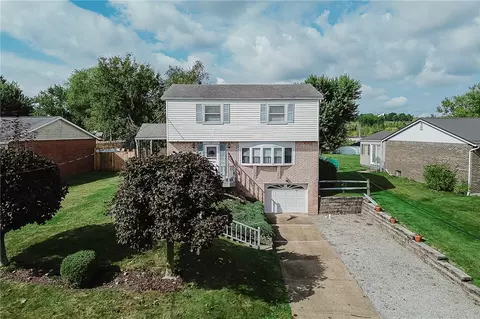 56 Mohawk Dr, Greensburg, PA 15601