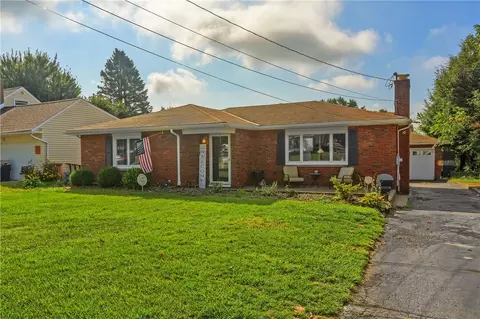 232 Elizabeth St, New Castle, PA 16105