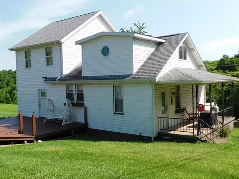577 Woodside Old Frame Rd, Smithfield, PA 15478