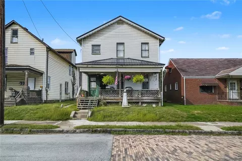 215 5th Ave, New Kensington, PA 15068