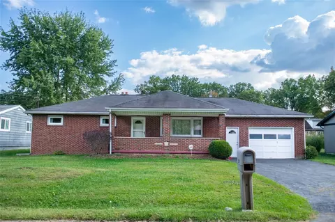 21 Field St, Bessemer, PA 16112