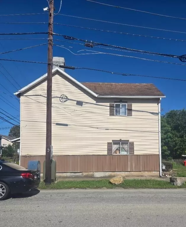  83 S Mount Vernon Ave, Uniontown, PA 15401 photo 9