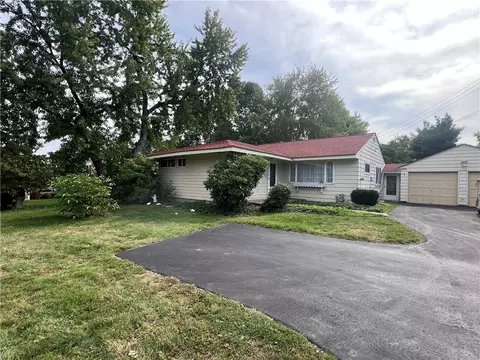 455 Tuscarawas Rd, Beaver, PA 15009