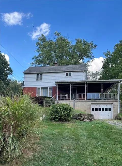 5454 Gibson Rd, Gibsonia, PA 15044