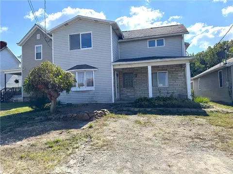 138 Church St, Hopwood, PA 15445