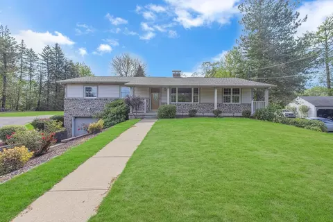 182 Center Grange Rd, Aliquippa, PA 15001