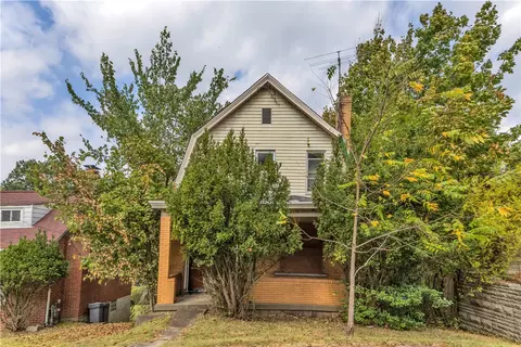 2233 Laketon Rd, Pittsburgh, PA 15221