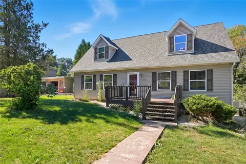 2430 Coulterville, White Oak, PA 15131