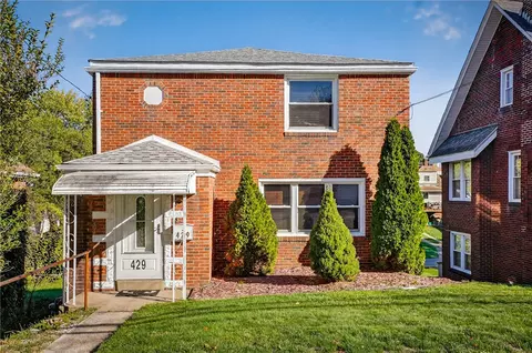 429 Baker Ave, Clairton, PA 15025