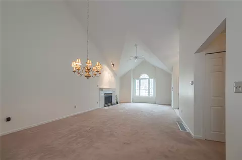 Living - 306 Georgetown Ln, Export, PA 15632 photo 2 of 9
